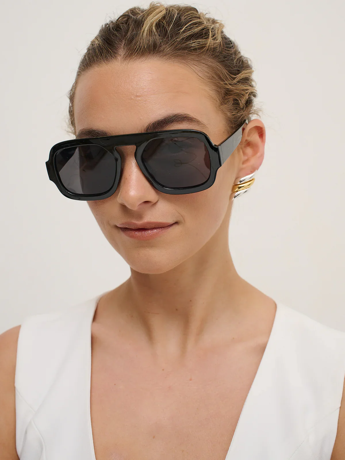 Biggles Sunglasses - Black - Image 3