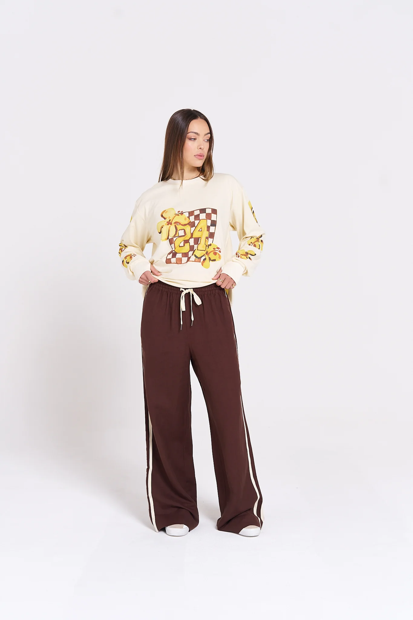 Island Sports Club Pants - Image 4
