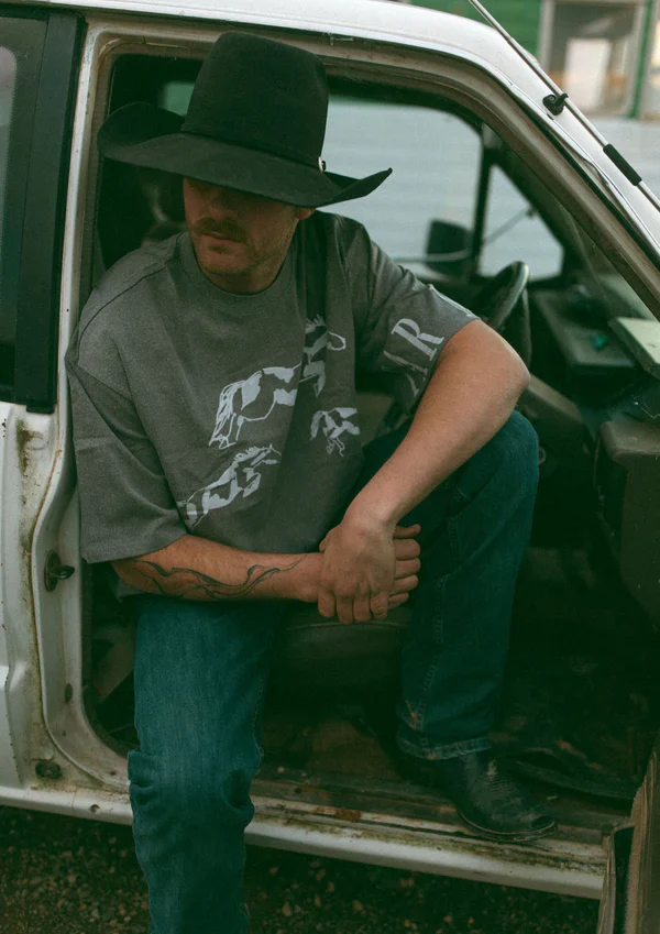 Stampede Tee Unisex - Image 7